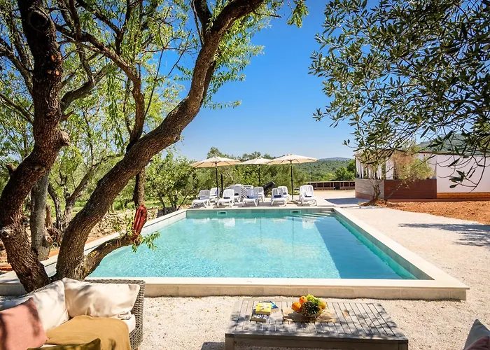 Luxury And Cosy Little House Ivinj 2 * ティスノ