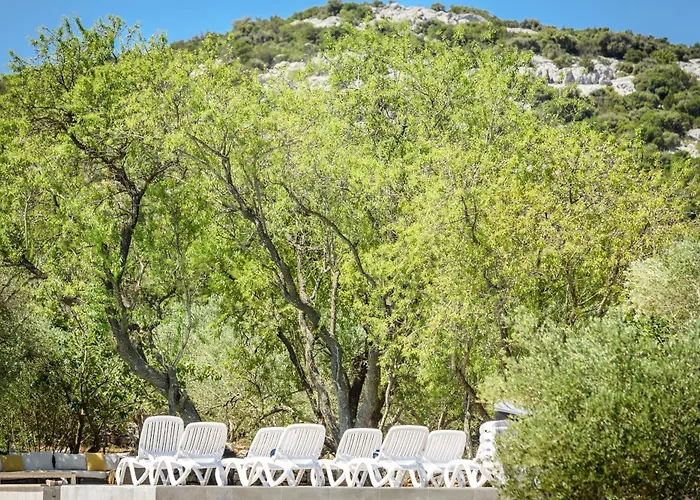 Luxury And Cosy Little House Ivinj 2 別荘 *